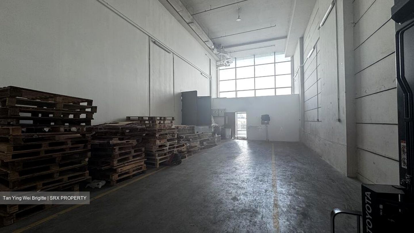 Enterprise Hub (D22), Factory #592807521